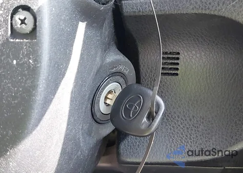 2015 Toyota Corolla Le из США, поврежденный, VIN 2T1BURHE7FC410844